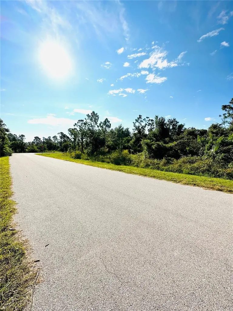 Lot 5 Dellbrook Avenue North Port FL 34288