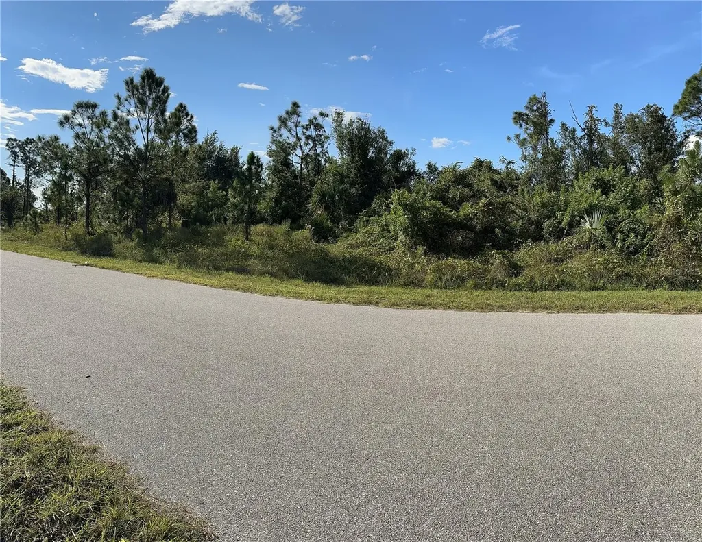 Lot 5 Dellbrook Avenue North Port FL 34288