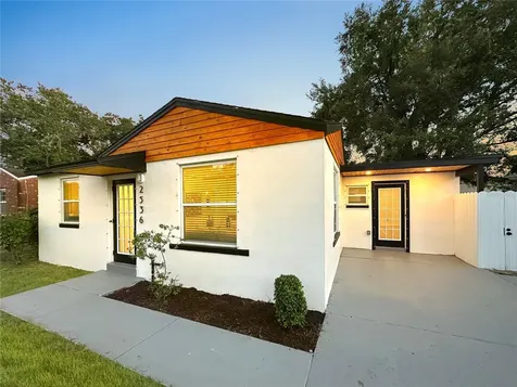 2536 17th Avenue S St Petersburg FL 33712