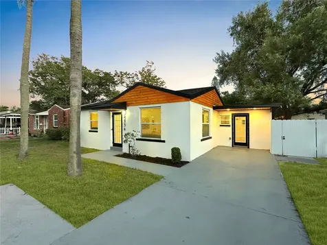 2536 17th Avenue S St Petersburg FL 33712