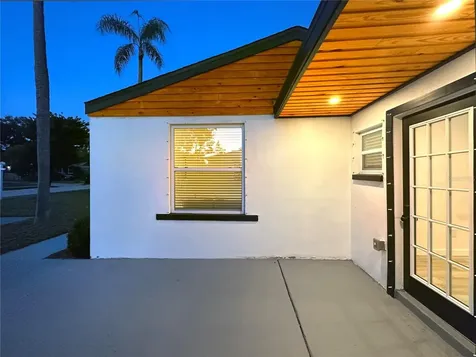 2536 17th Avenue S St Petersburg FL 33712
