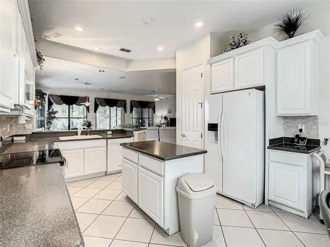 861 Barcelona Drive Kissimmee FL 34759