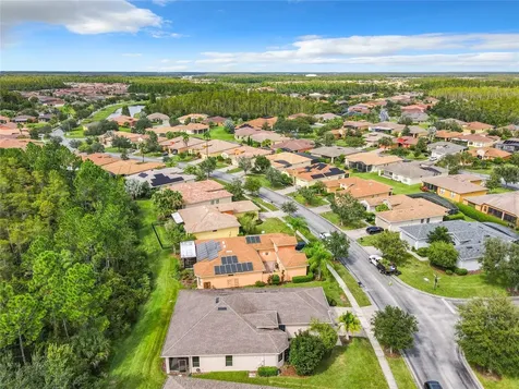 861 Barcelona Drive Kissimmee FL 34759