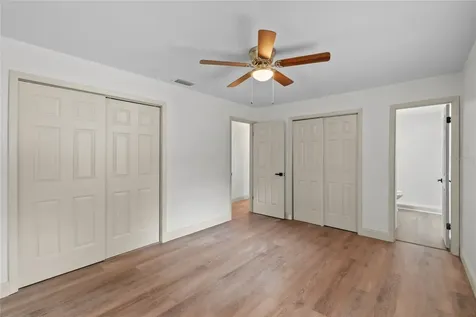 955 N Palm Circle Eustis FL 32726