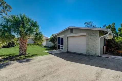 1007 S Venice Boulevard Venice FL 34293