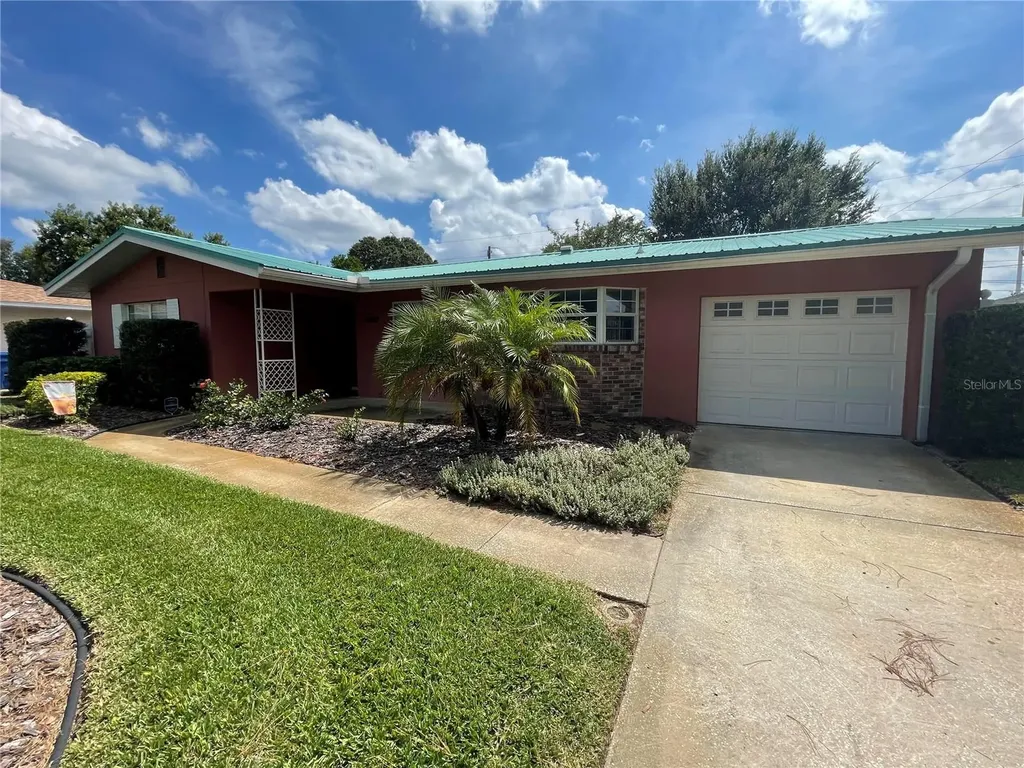 3550 18th Avenue N St Petersburg FL 33713