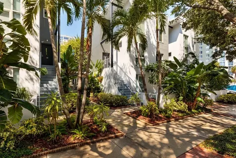 329 4th Avenue S St Petersburg FL 33701