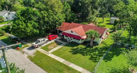 202 N Old Wire Road Wildwood FL 34785