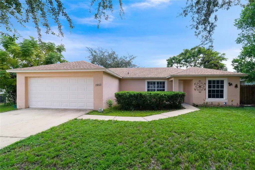 1953 E Barlington Drive Deltona FL 32725