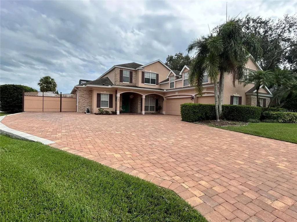 1622 Marina Lake Drive Kissimmee FL 34744