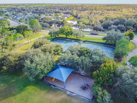 11505 Glenmont Drive Tampa FL 33635