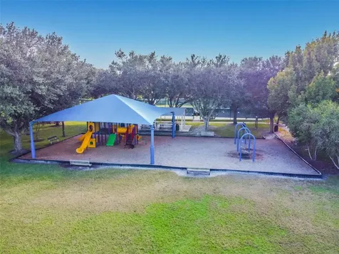 11505 Glenmont Drive Tampa FL 33635