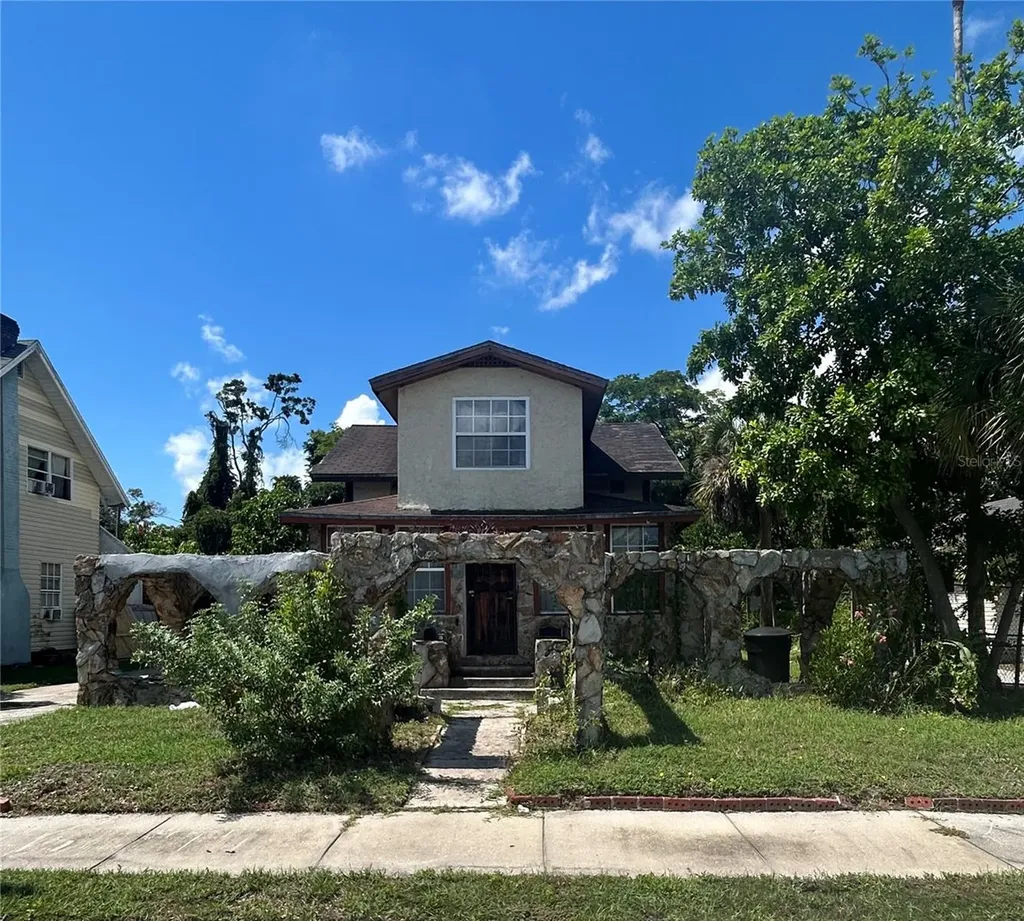 2003 23rd Street S St Petersburg FL 33712