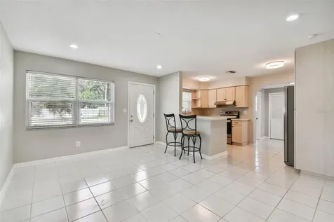 2526 29th Street N St Petersburg FL 33713