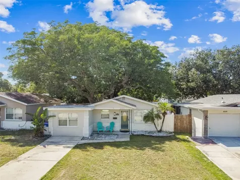 2526 29th Street N St Petersburg FL 33713