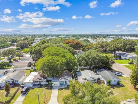 2526 29th Street N St Petersburg FL 33713