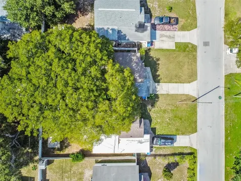 2526 29th Street N St Petersburg FL 33713
