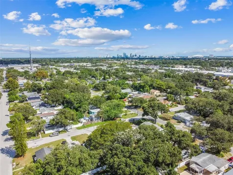2526 29th Street N St Petersburg FL 33713