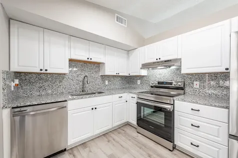 5349 Broken Pine Circle Orlando FL 32818