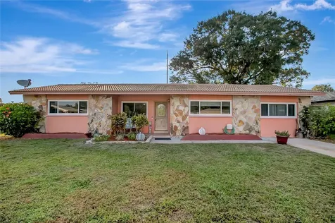 1482 Canterbury Drive Clearwater FL 33756