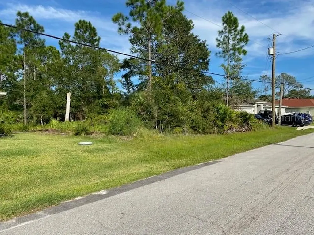 41 Pine Croft Lane Palm Coast FL 32164