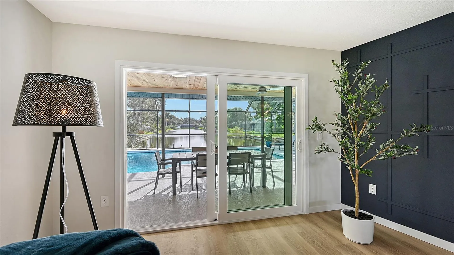 3924 Helene Street Sarasota FL 34233