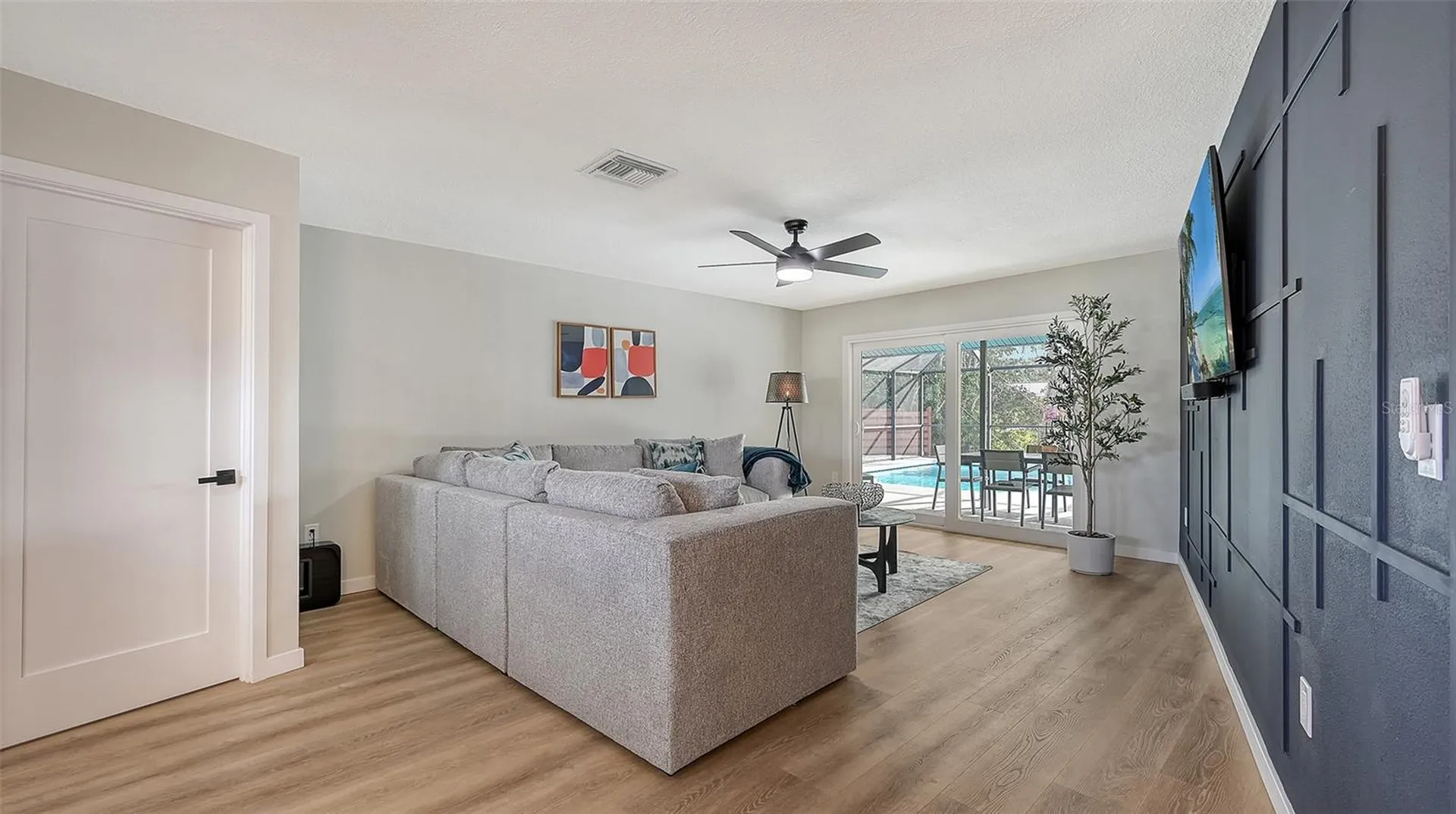 3924 Helene Street Sarasota FL 34233