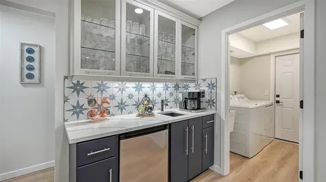 3924 Helene Street Sarasota FL 34233