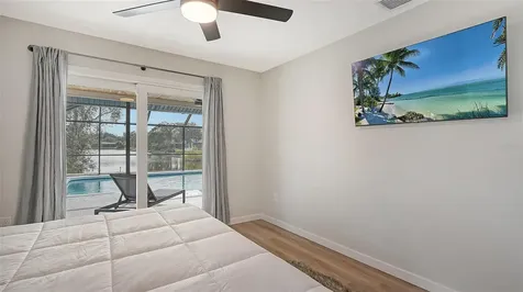 3924 Helene Street Sarasota FL 34233