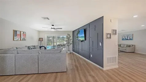 3924 Helene Street Sarasota FL 34233