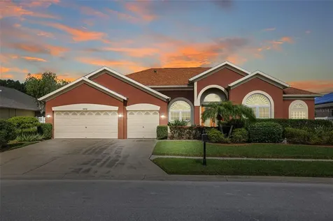 10215 Meadow Crossing Drive Tampa FL 33647