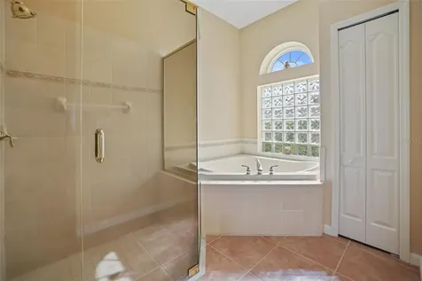 10215 Meadow Crossing Drive Tampa FL 33647