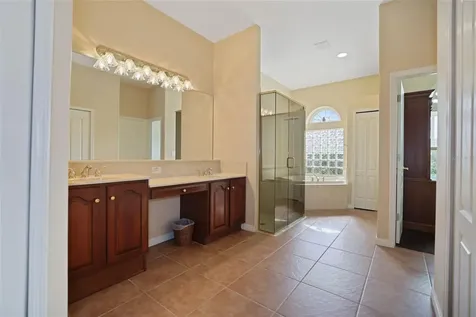 10215 Meadow Crossing Drive Tampa FL 33647