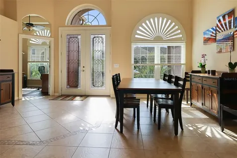 10215 Meadow Crossing Drive Tampa FL 33647