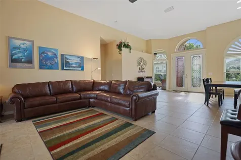 10215 Meadow Crossing Drive Tampa FL 33647