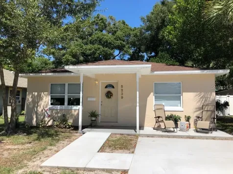 5239 6th Avenue N St Petersburg FL 33710