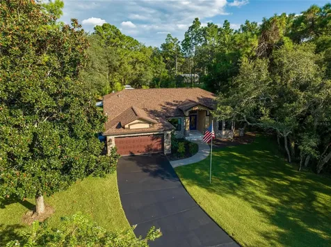 11376 Gyrafalcon Avenue Weeki Wachee FL 34613
