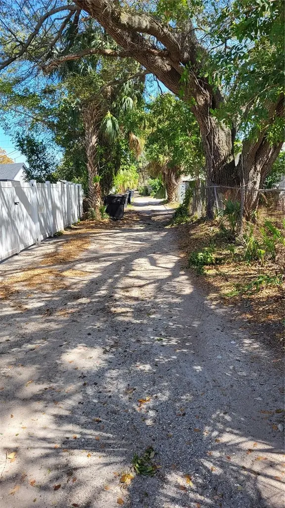 31ST Street S St Petersburg FL 33712
