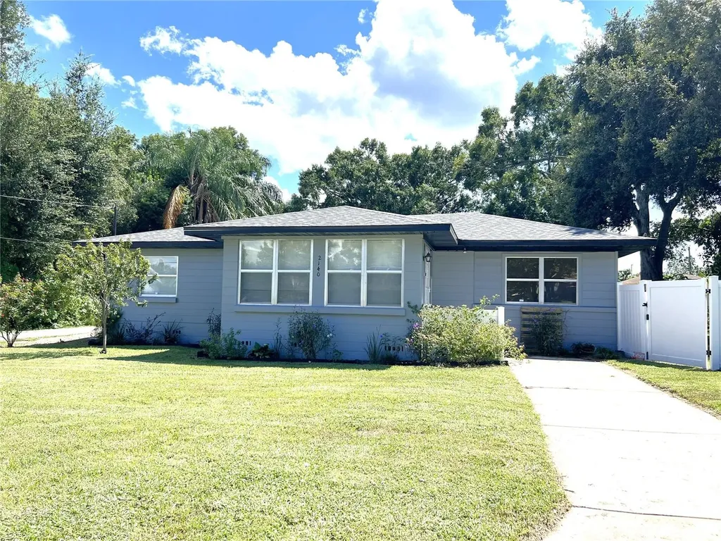 2140 W Central Avenue Winter Haven FL 33880