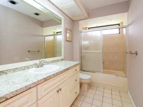 4153 Saltwater Boulevard Tampa FL 33615