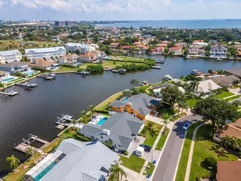 4153 Saltwater Boulevard Tampa FL 33615