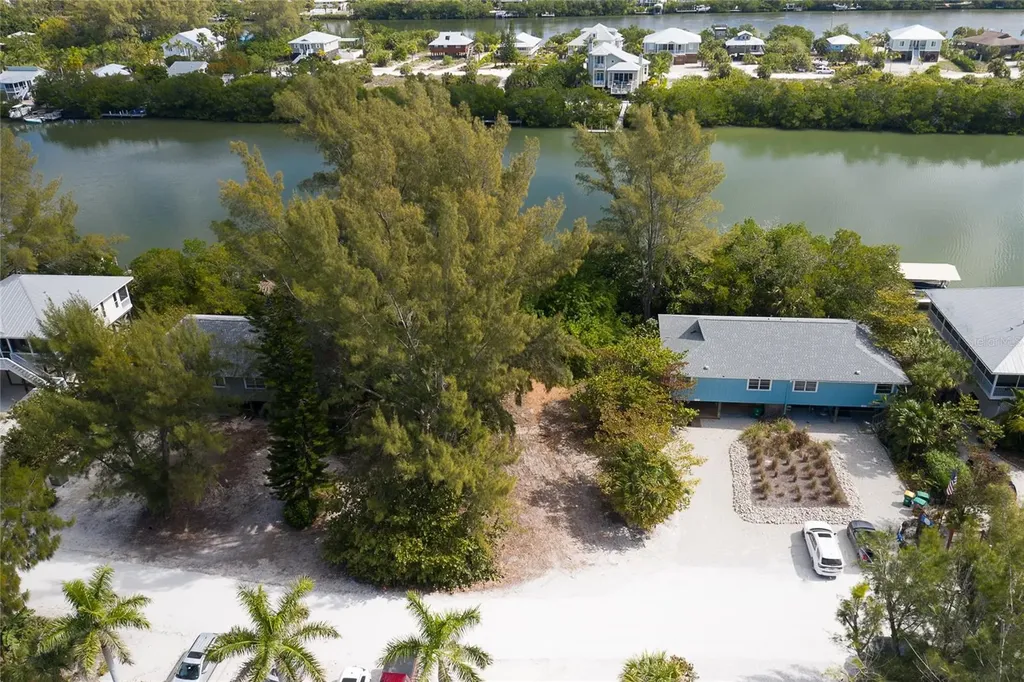 322 S Gulf Boulevard Placida FL 33946