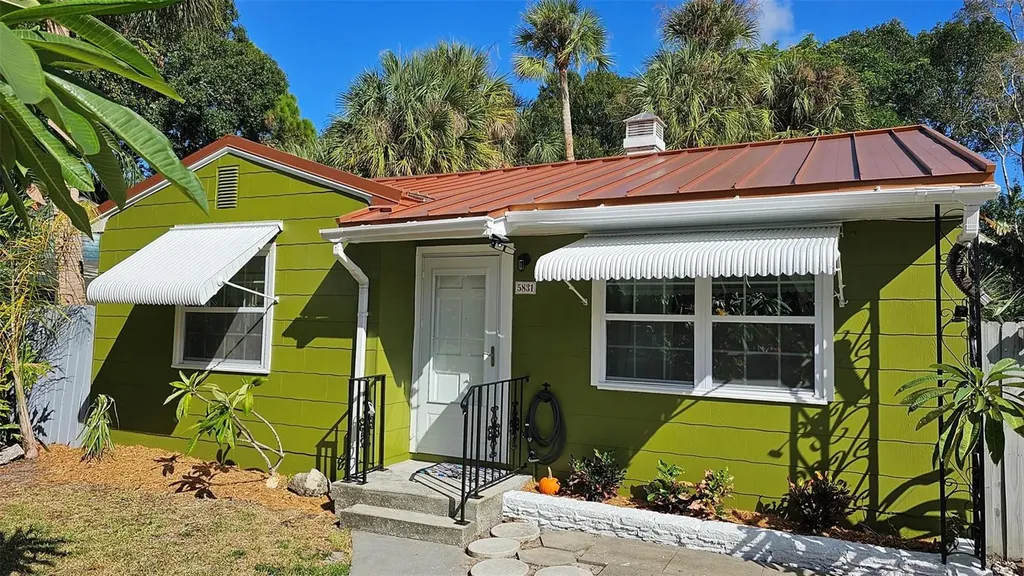5831 26th Avenue S Gulfport FL 33707