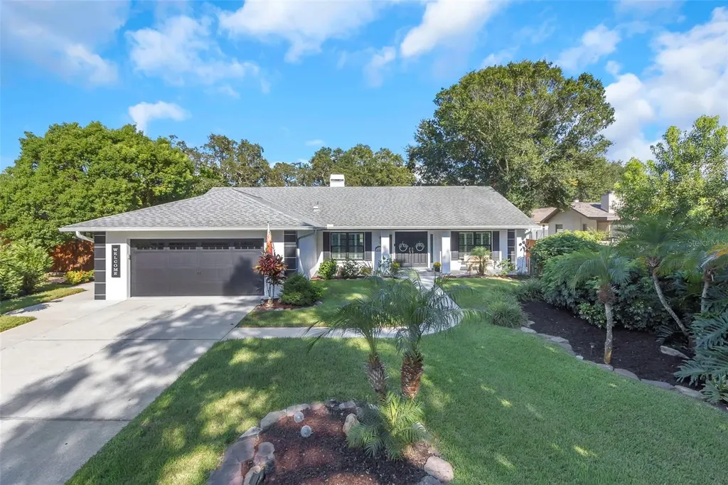 1284 De Leon Court Dunedin FL 34698