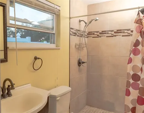 220 W Bougainvillea Avenue Tampa FL 33612