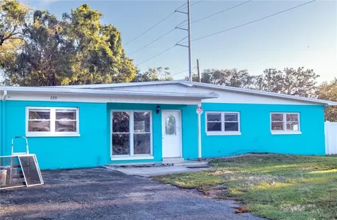 220 W Bougainvillea Avenue Tampa FL 33612