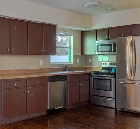 220 W Bougainvillea Avenue Tampa FL 33612