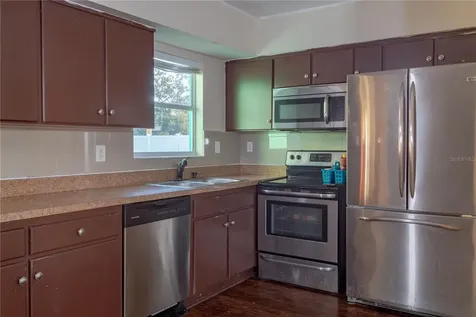 220 W Bougainvillea Avenue Tampa FL 33612
