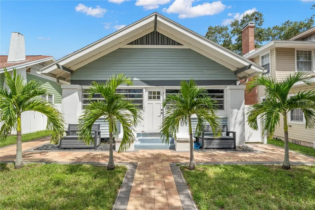 135 11th Avenue NE St Petersburg FL 33701