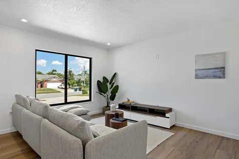 1863 Seton Drive Clearwater FL 33763